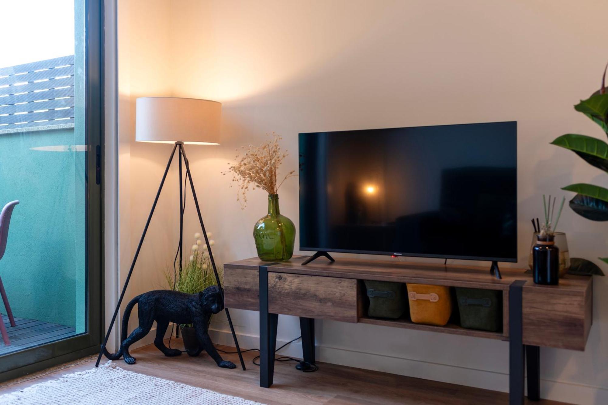 Exotic Flat With Shared Pool & Garden Apartment Porto Ngoại thất bức ảnh