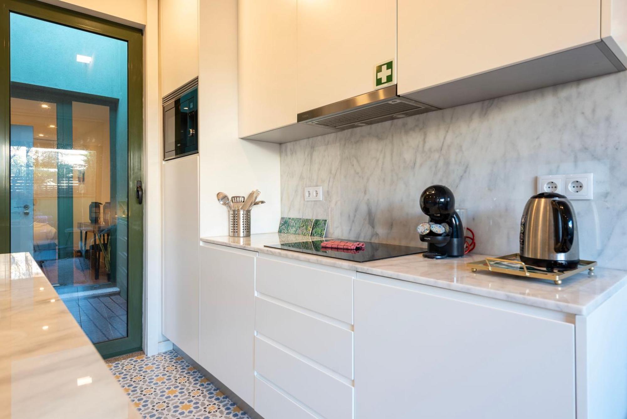 Exotic Flat With Shared Pool & Garden Apartment Porto Ngoại thất bức ảnh